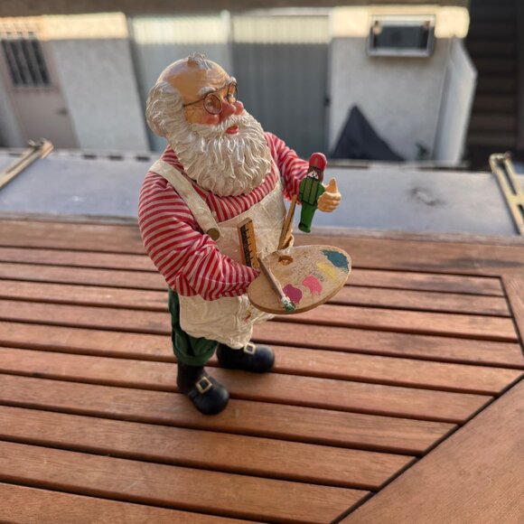 Possible Dreams Clothtique Santa Claus Figurine Holding Painting Palette & Brush - Picture 3 of 6